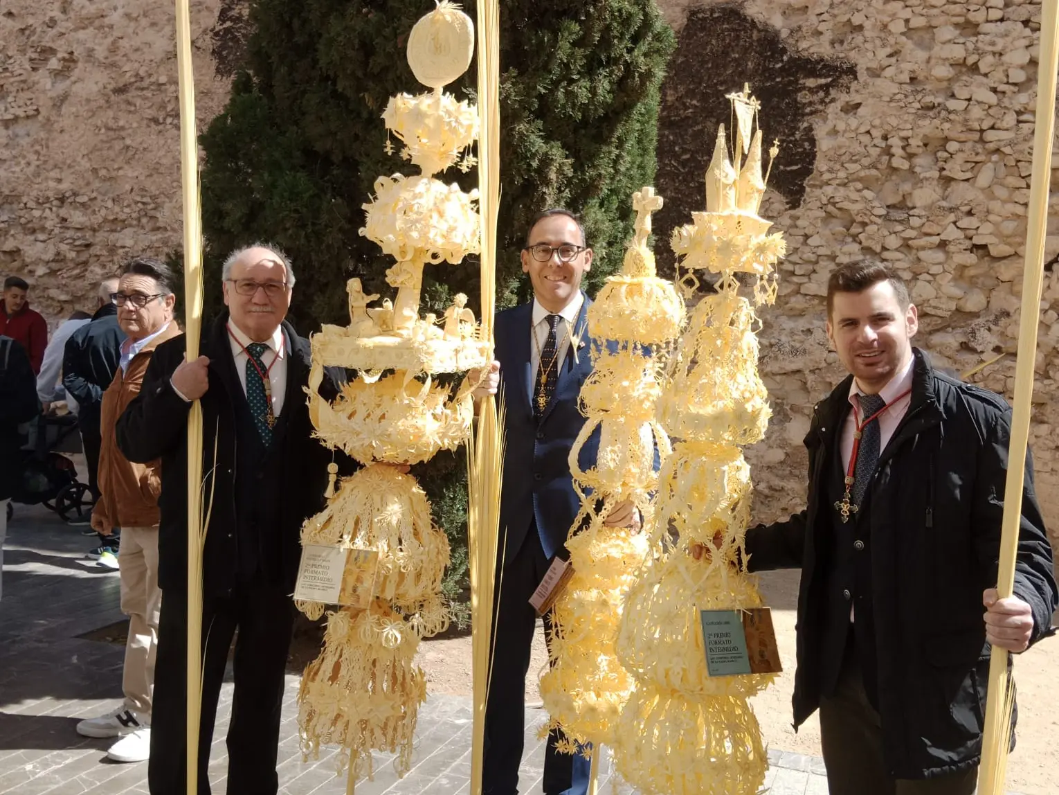 La Cofradía del Santo Cáliz en la procesión de las Palmas en Elche